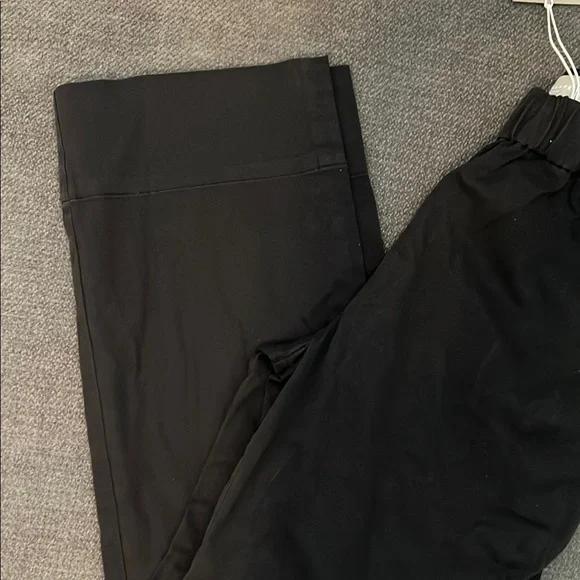 Everlane Black Organic Cotton Pants - Picture 7 of 8